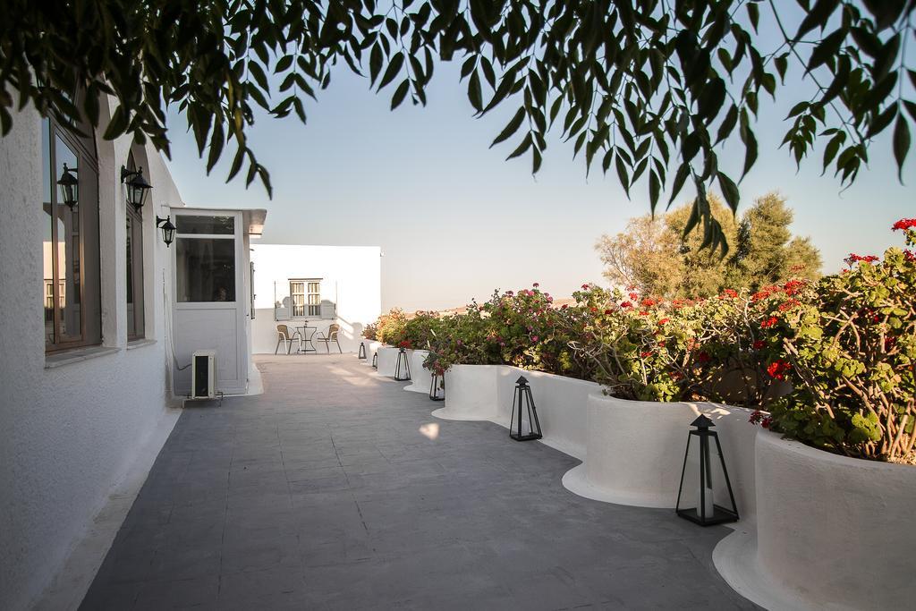 Ξενοδοχείο Iliovasilema Santorini 3*