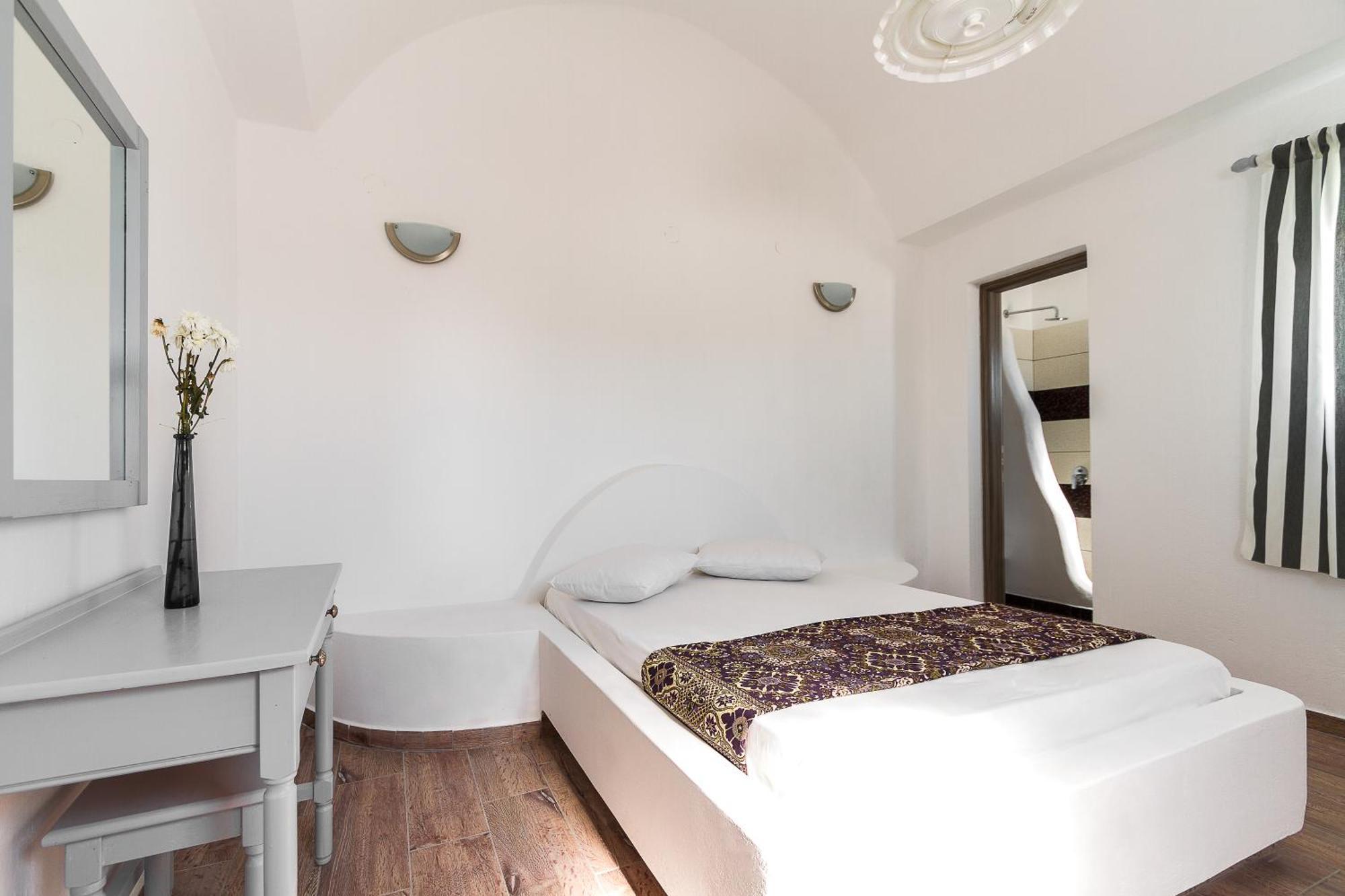 Iliovasilema Santorini 3*