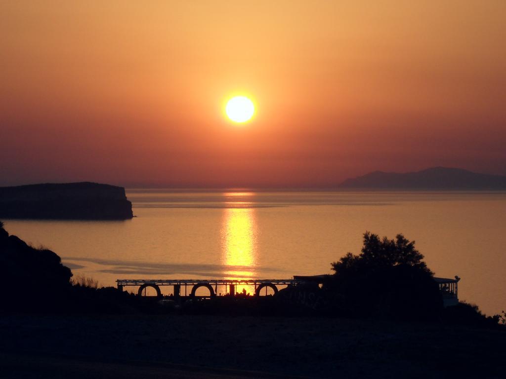 Iliovasilema Santorini Ξενοδοχείο Ακρωτήρι