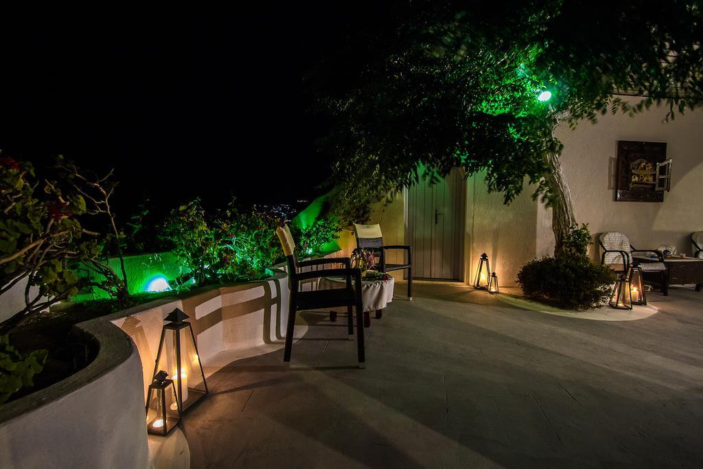 Hotel Iliovasilema Santorini