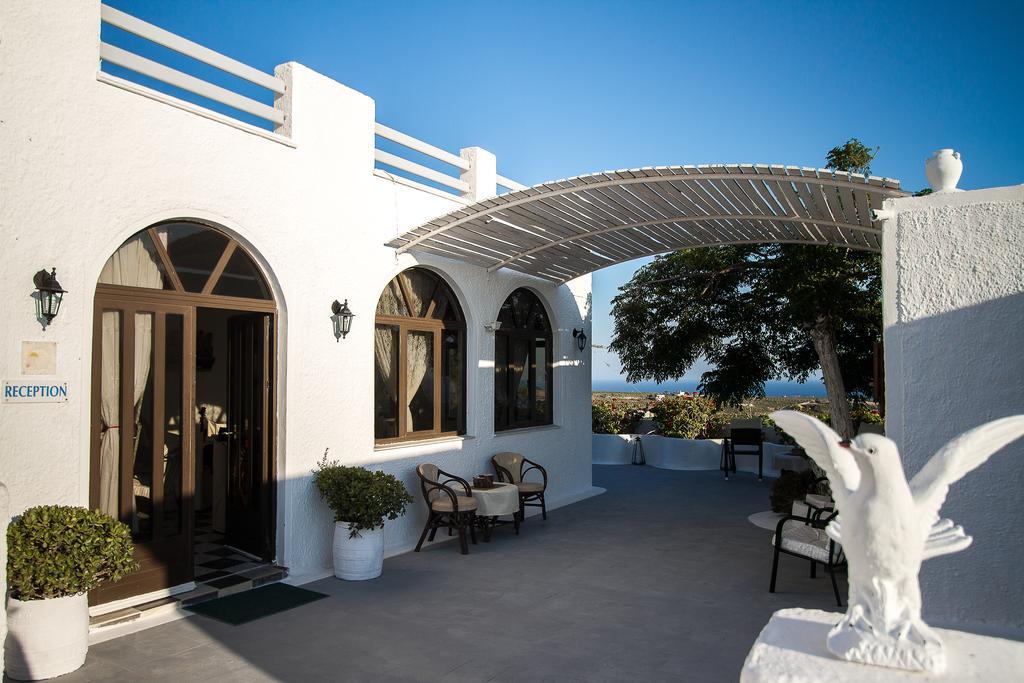 Iliovasilema Santorini 3* Akrotírion