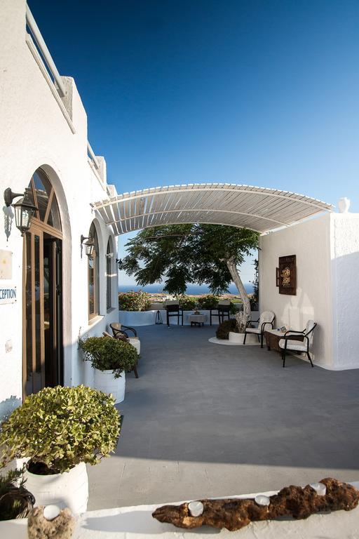 Iliovasilema Santorini 3* Akrotírion