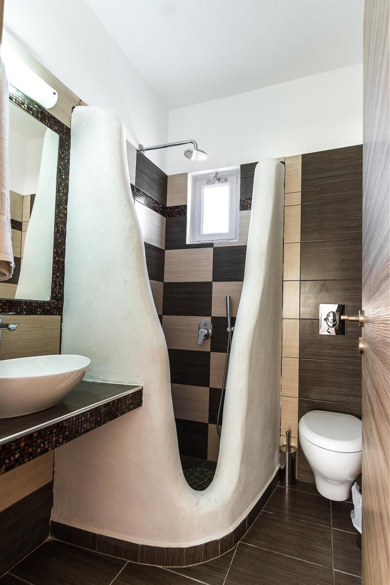 Iliovasilema Santorini Hotel
